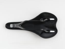 Selle Italia SLR  Kit Carbonio sedlo černé
