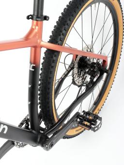 Kolo MTB 29"  Lee Cougan Droid  Shimano Deore  1x12 , velikost XS-15,5"  měděná -černá matná