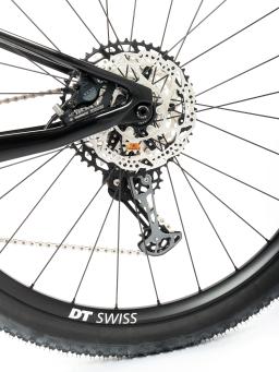 Celoodpružené MTB 29" kolo Spyder Cross  Shimano SLX 1x12 velikost  M – 18" (46 cm)   – barva dle přání