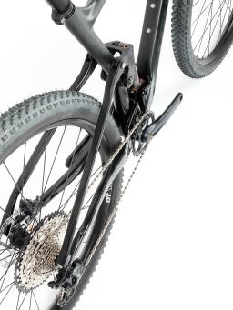 Celoodpružené MTB 29" kolo Spyder Cross  Shimano SLX 1x12 velikost  M – 18" (46 cm)   – barva dle přání