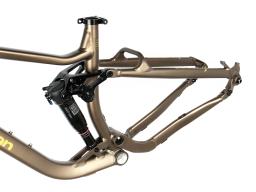 Celoodpružené  MTB 29" Lee Cougan Quest  Shimano XT/ SLX 1x12 , velikost  M -17,5" (44cm)  - barva hnědozlatá matná