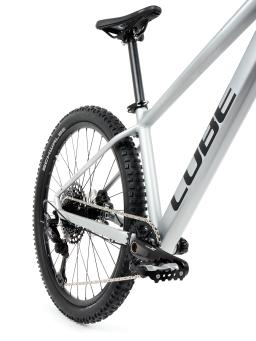 Kolo MTB 27,5" Cube  Aim Race  Shimano Deore XT/ SLX 1x12 , velikost  S-14"  – barva stříbrná