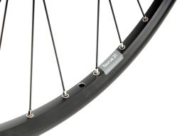 Přední zaplatené kolo MTB 29"-Treking 28"  Ryde Taurus 21 /Shimano Deore HB-M525  Disc 6 děr