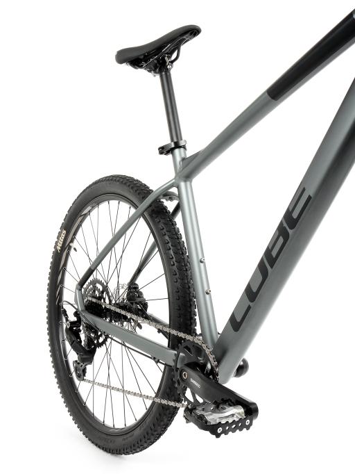 Kolo MTB 29" Cube Aim Race Shimano CUES U4000 1x9, velikost XL – 20", kovověšedá (flashgrey)
