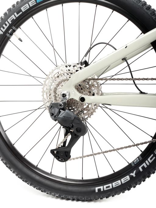 Celoodpružené MTB 29" Lee Cougan Quest SHIMANO Deore Di2 M6250 1x12, velikost S – 16" (40,5 cm), šedá lesklá