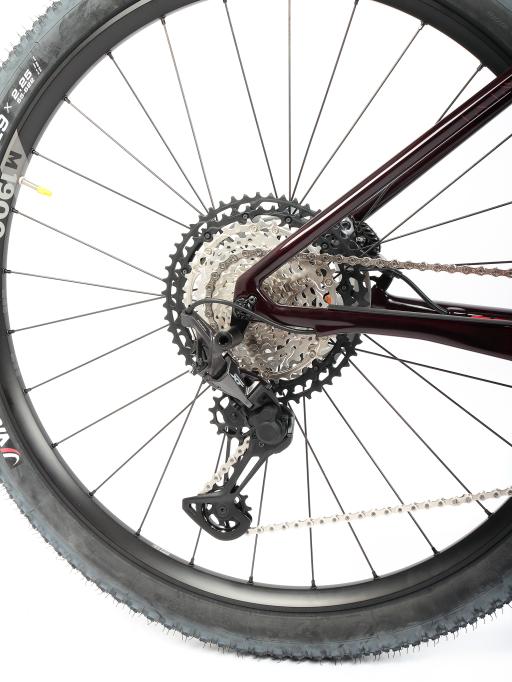 Kolo MTB 29"  FOCUS Raven 9.9 Shimano XT 1x12 , velikost S -16,5" vínově červená tmavá metalíza lesk