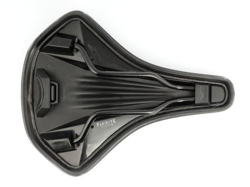 Selle Royal  LOOKIN 3D SkinGEL MODERATE sedlo dámské černé