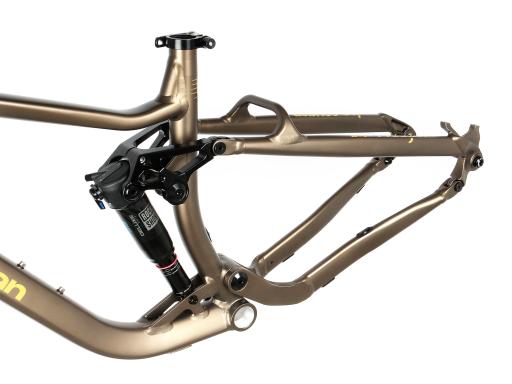 Celoodpružené  MTB 29" Lee Cougan Quest  Shimano Deore  1x11 , velikost  S -16" (40,5cm) - barva hnědozlatá matná