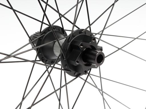 Zapletená kola MTB 29" Race Face Disc - DT SWISS DT 370 Disc Micro Spline 6děr, přední Boost 15x110mm, zadní Boost 12x148mm