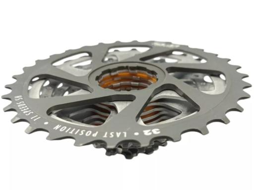 XLC  Xtralight  14-25  11kolo kazeta silniční pro ořech Campagnolo , BOX