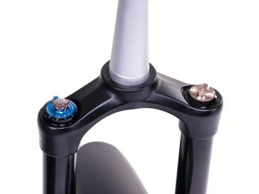 SR Suntour AURON 35  BOOST EQ RC2 PCS odpružená vidlice MTB 29" zdvih 150mm, Tapered , osa BOOST 15x110mm