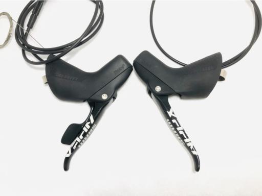 SRAM Apex  1x11 řadící-brzdové páky  zadní 1800mm + přední 950mm /kotoučové brzdy Flat Mount