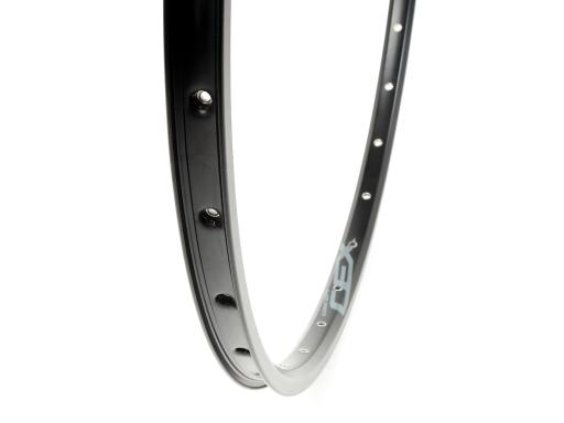 Schürmann YAK 21 Disc MTB 29" / Trekking 28" ráfek 32-děr, 622-21, černá