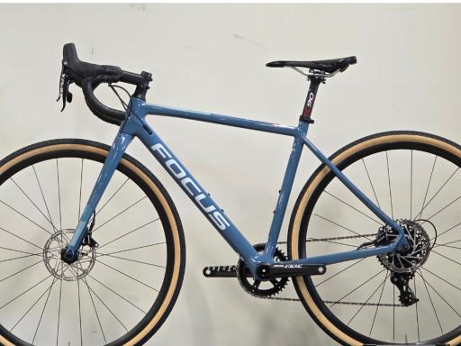 Focus Mares 9.8 Disc  gravel/cyklokros   karbon rám /bez vidlice/ - velikost L 56cm , barva modrá