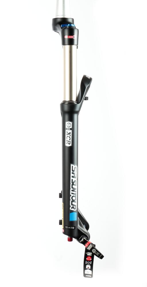 SR Suntour XCR32 LO-Air, odpružená vidlice MTB 27,5", Boost 15x110mm , zdvih 120mm , offset 51mm , PostMount