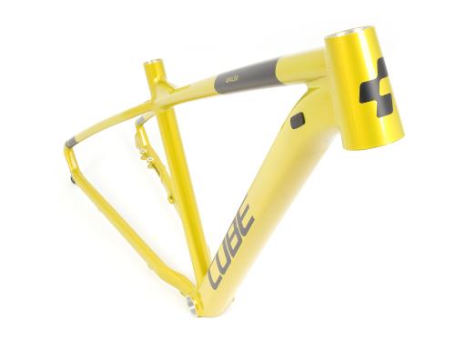 Kolo MTB 29" Cube Analog Shimano Alivio 3x9, velikost L – 18", žlutozelená