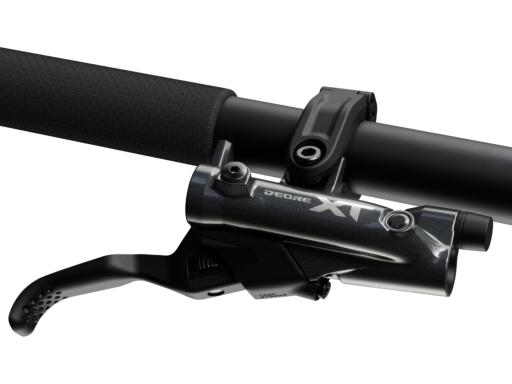 SHIMANO XT BL-M8200/BR-M8220 kotoučová brzda zadní 1700 mm kov